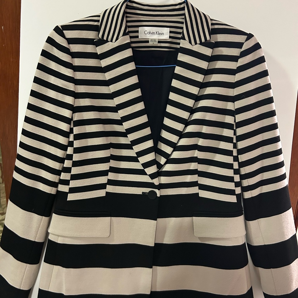 Calvin Klein Women's Striped Black and Cream Blazer